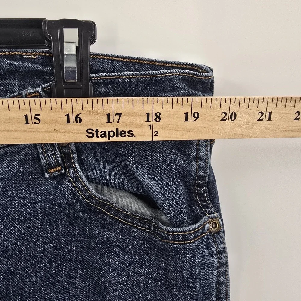Wrangler Jeans Men's 40x30 Regular Fit Medium Rinse